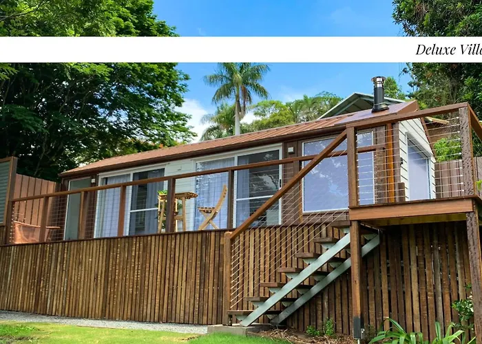 Rainforest Gardens - Luxury Hillside Accomodation With Views To Bay & Islands